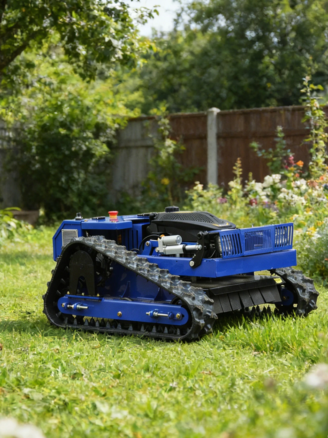 

Customized lawn mower with efficient cutting blades that are hard and not easily damaged. 2026 new model