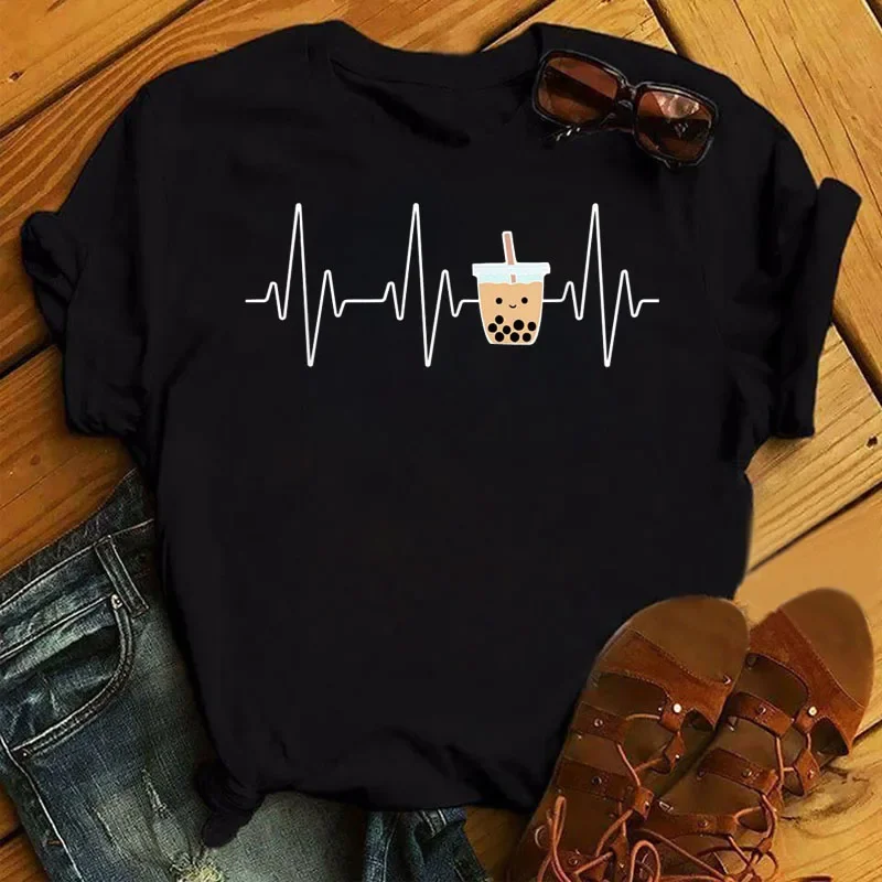 

Женская футболка с принтом милого мультяшного молочного чая, модная повседневная футболка в стиле 90-х, с коротким рукавом, с милым графическим рисунком