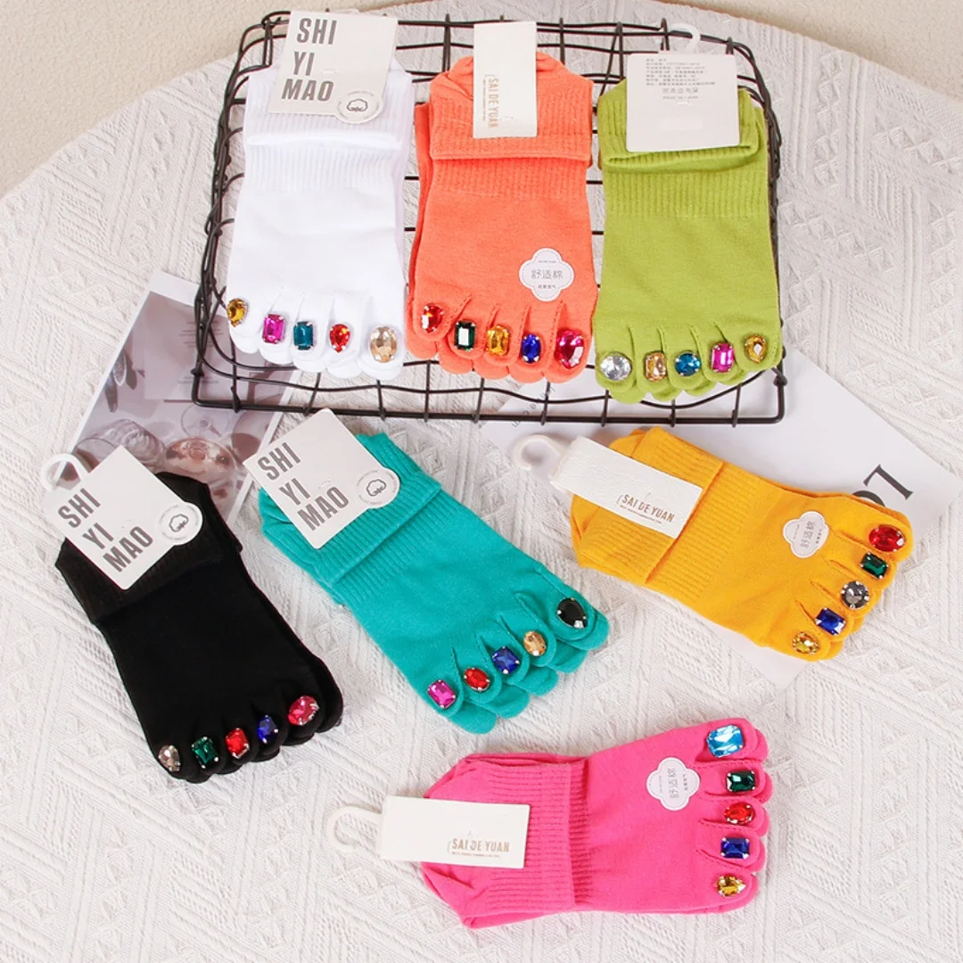 Creative Rhinestone Toe Nail Art Five-Toe Socks, Multi-Color Versatile Breathable Polyester Split-Toe Mid-Calf Socks, Trendy Socks for Girls