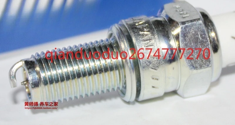 

Spark plug for Kawasaki VERSYS W650 ZX-6R Ninja 6RZZ-R600Z900