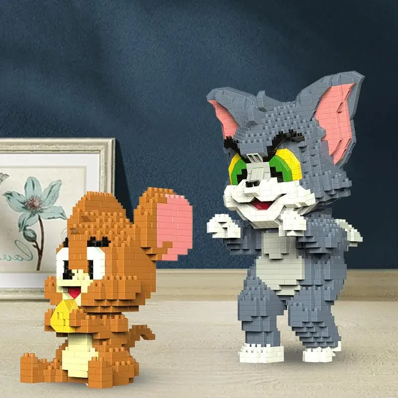 Tom dan Jerry blok bangunan mikro perangkap keju kucing dan Mouse 3D Model Anime Mini mainan figur bata untuk hadiah Natal