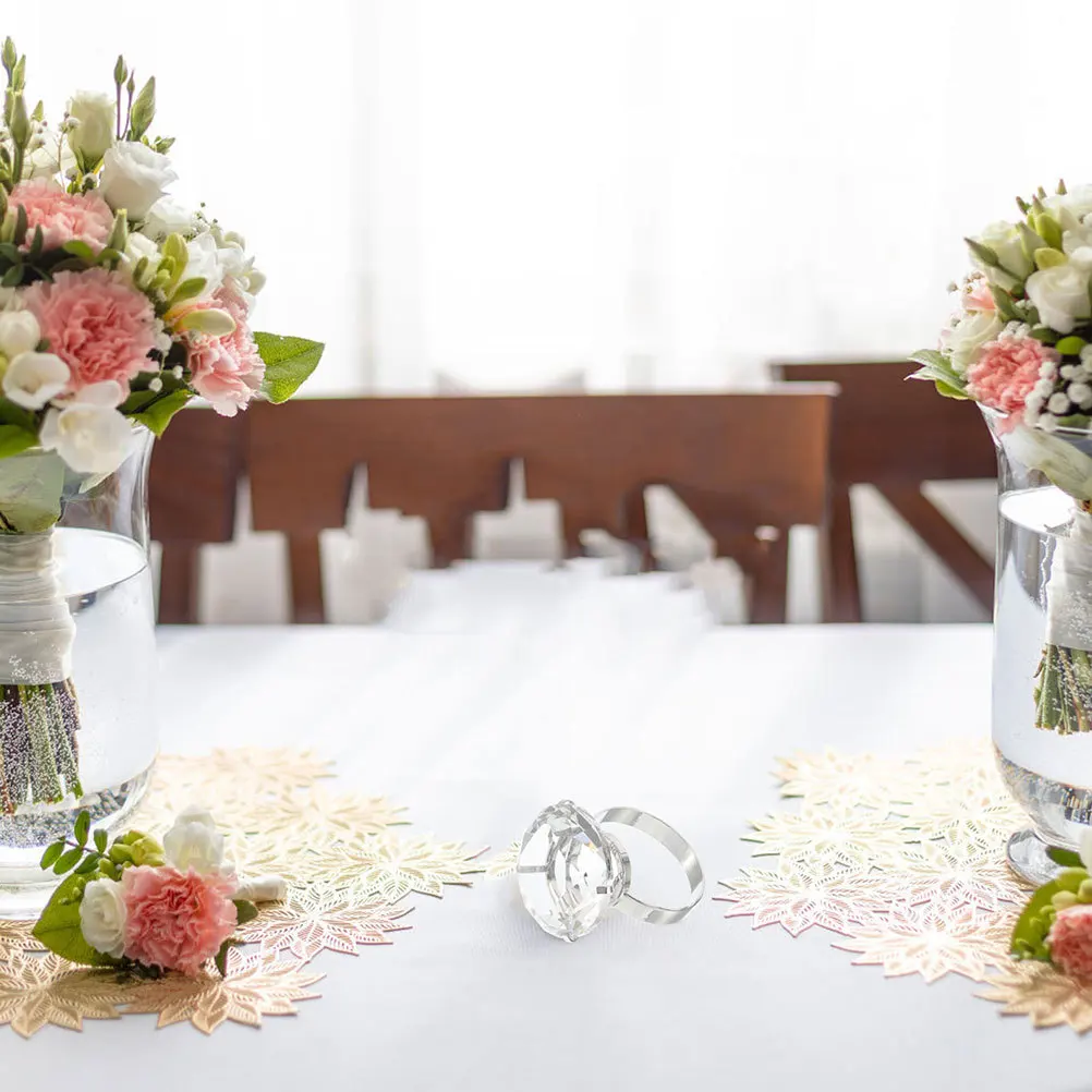 

Large Glass Ring Prop Fake Engagement Ring For Women Wedding Anniversary Party Decor Simulated Wedding Supplies Desktop Ornament