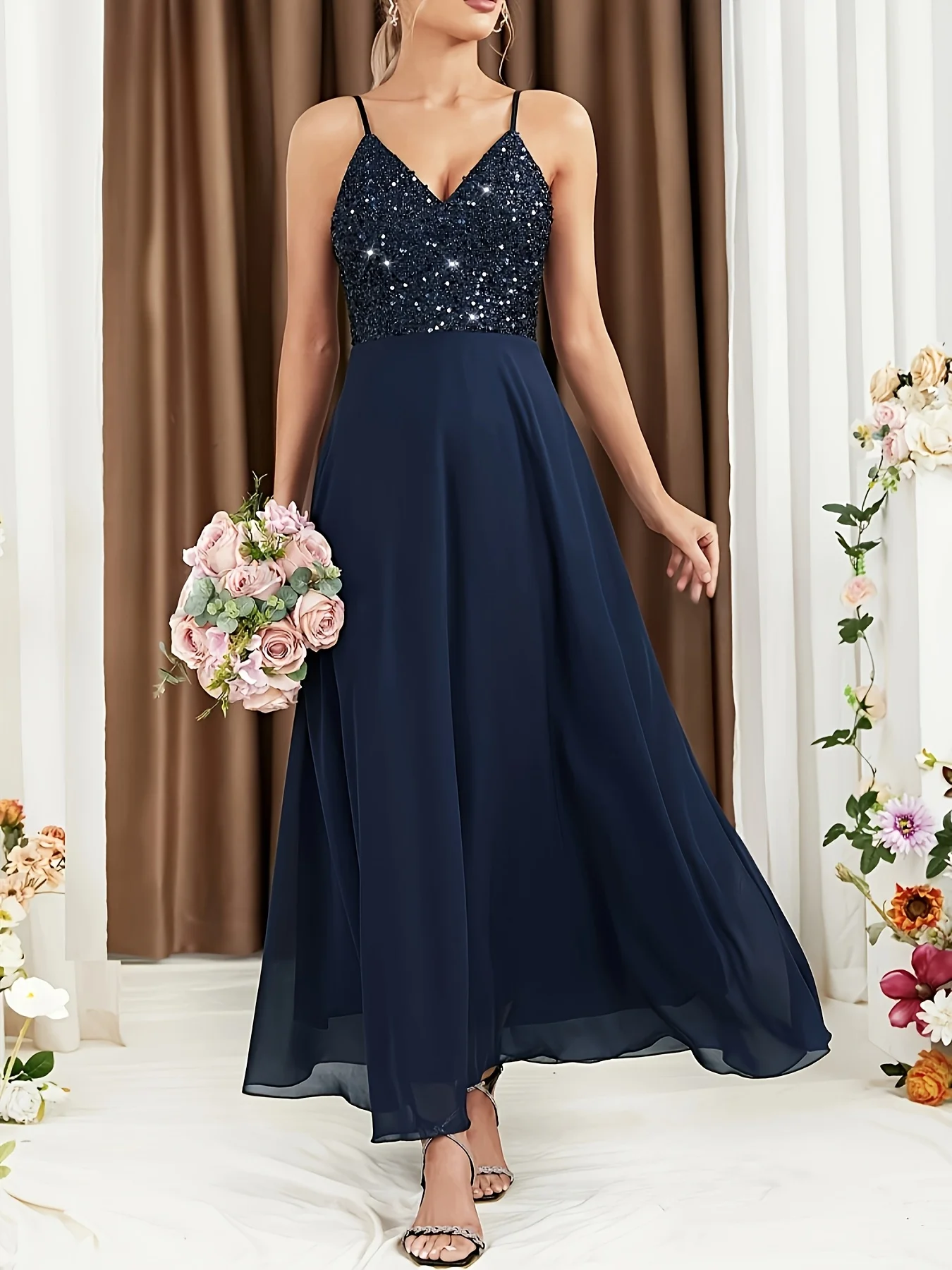 فستان سهرة كامي أنيق وأنيق بدون أكمام للنساء - مثالي لحفلات الزفاف وحفلات الكوكتيل