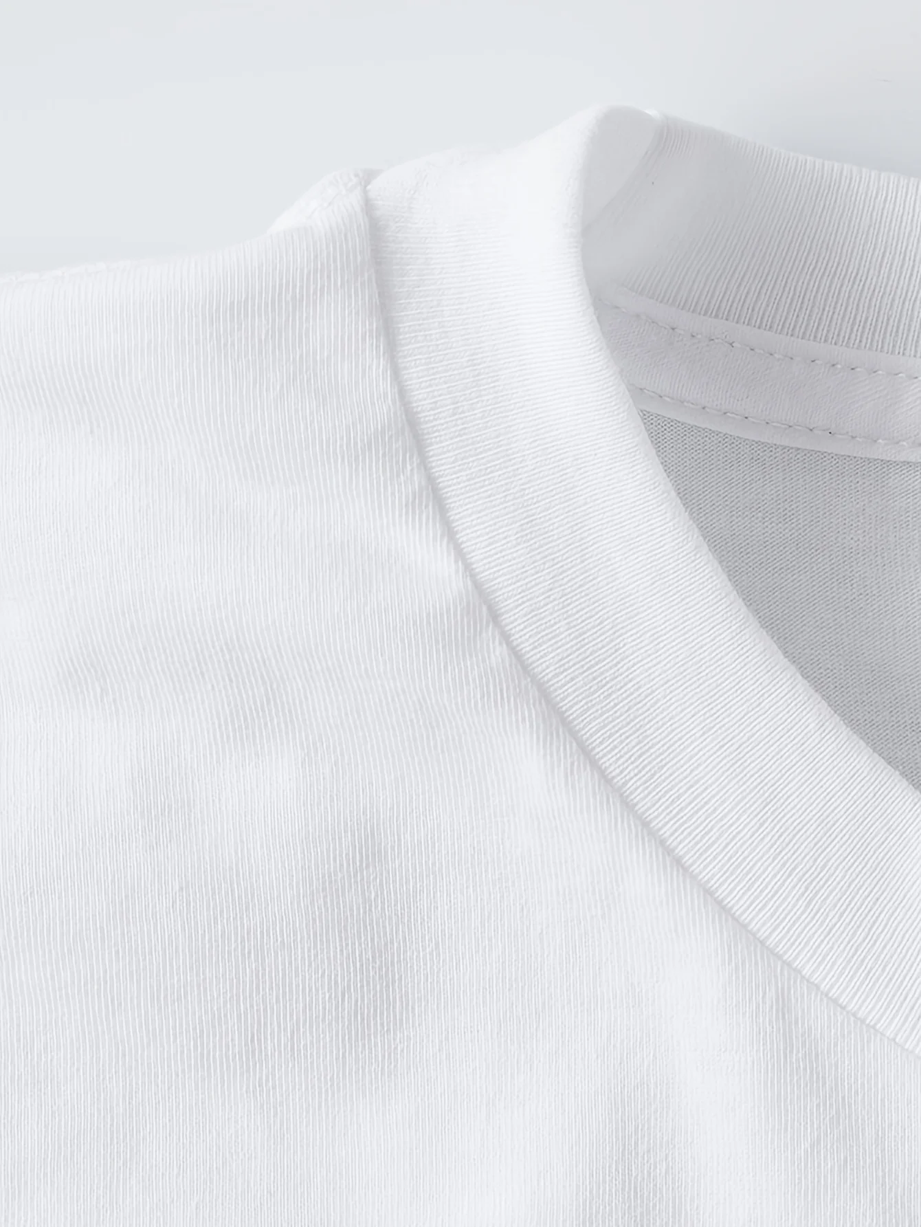 Camiseta feminina engraçada com estampa de enfermeira – "este super-herói usa esfrega" Impressão por sublimação com design de coração de estetoscópio