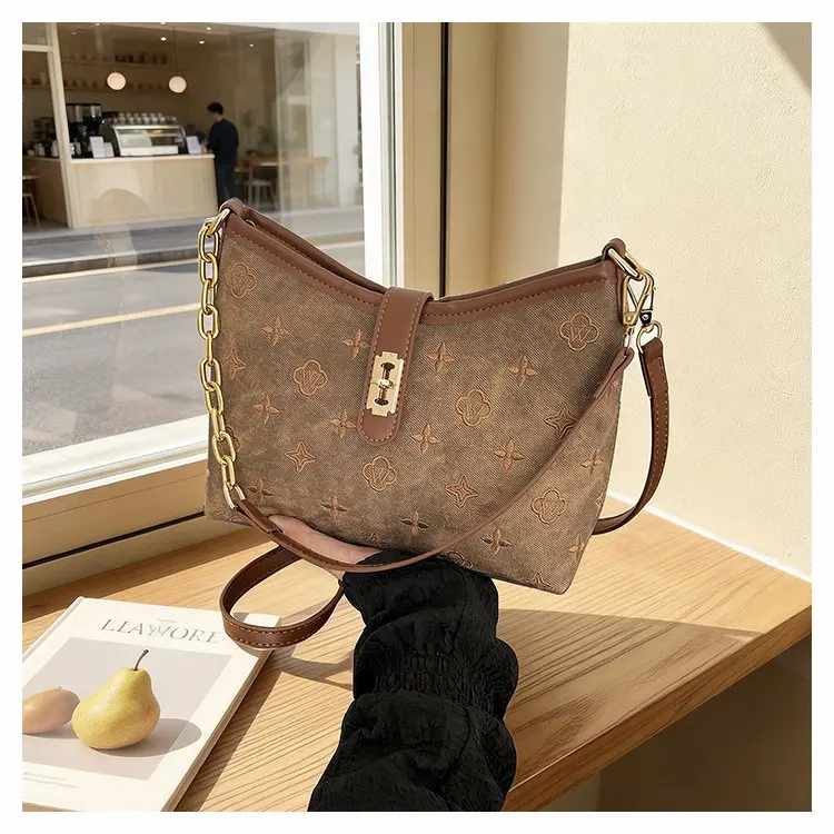 

Новая европейская и американская высококачественная сумка-ведро 2026 года, мини-сумка, женская сумка, модная нишевая ретро-сумка через плечо для мобильного телефона