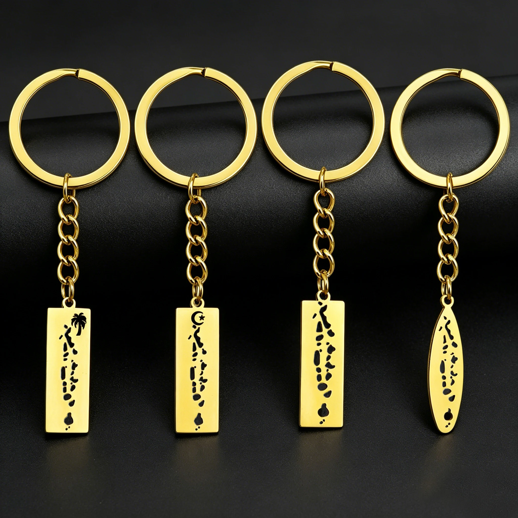 Maldives Keychain, Vintage Stainless Steel Pendant Charm, Fashion Versatile Personality Travel Souvenir Bag Accessories