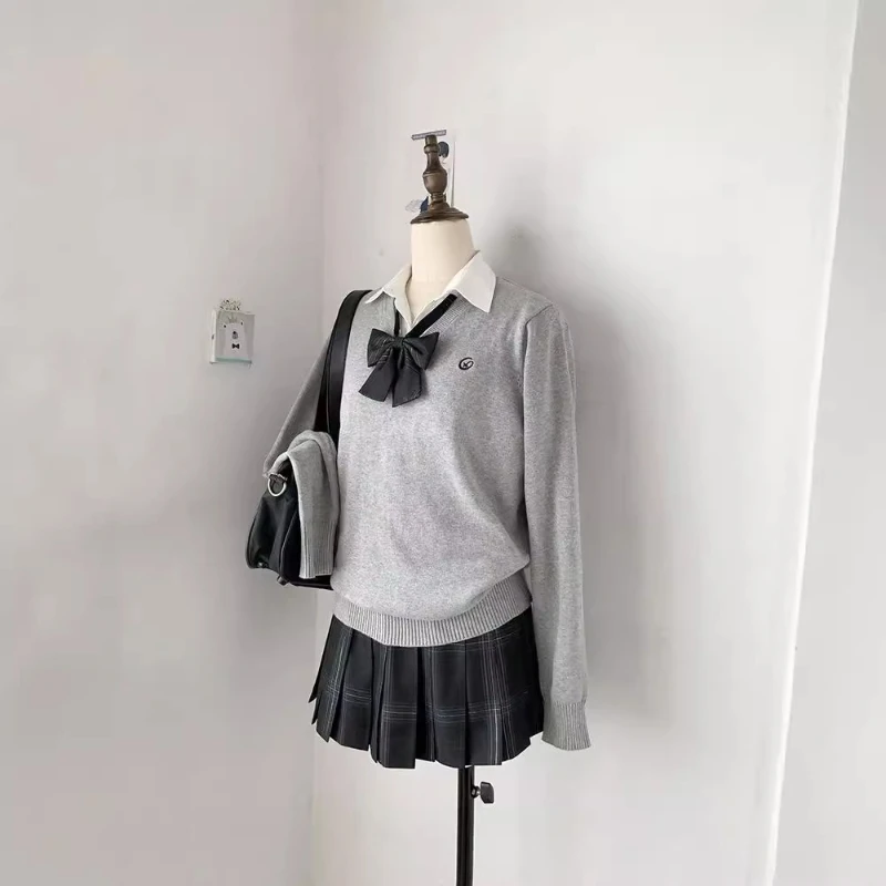 Original Uniform Stickerei Einfarbig Pullover Schuluniform Japanische Hundert College Stil Strickwaren Herbst und Winter Weibliche