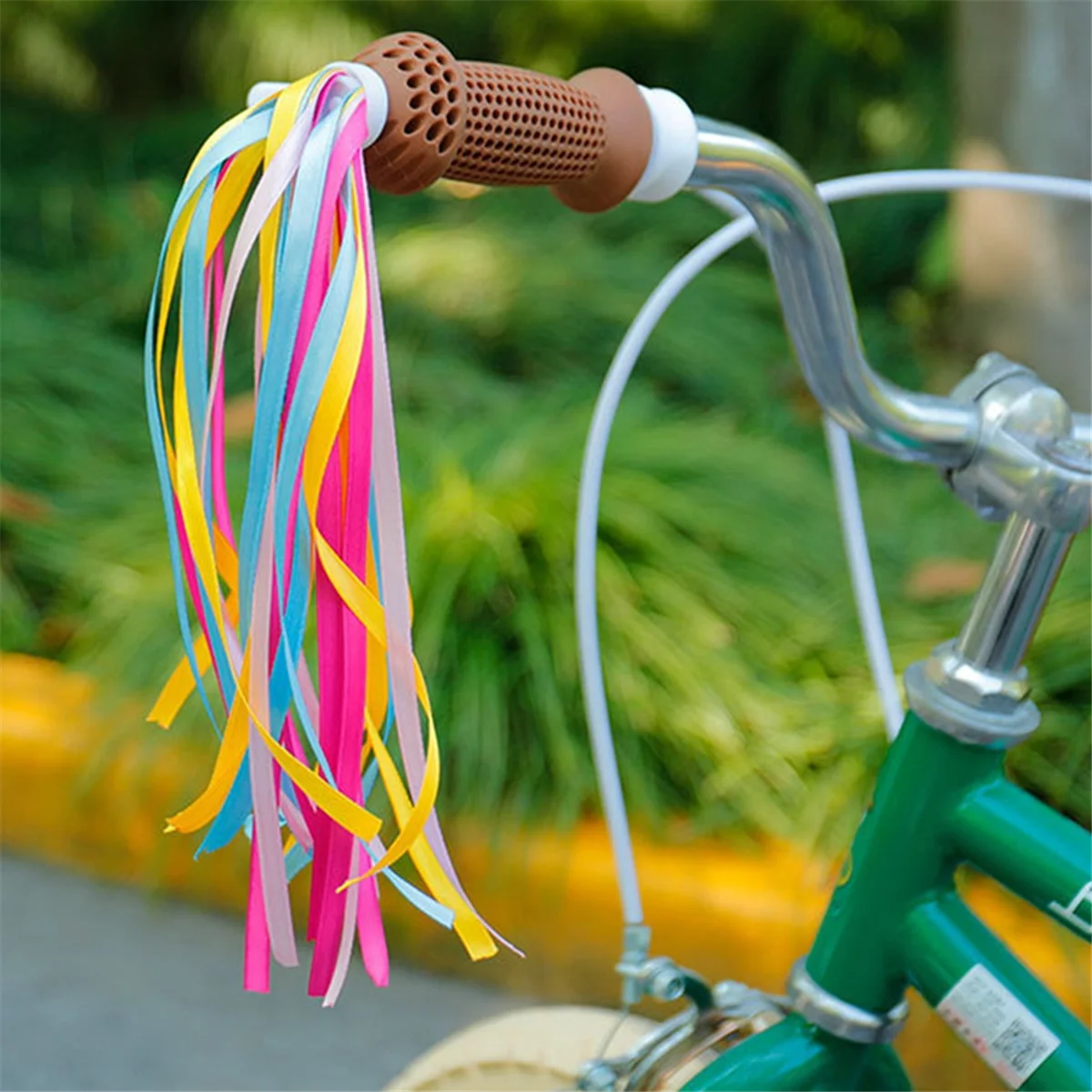 Colorful Bike Tassels Ribbon Fashion Bike Handlebar Streamers Funny Bicycles Ornaments for Kids Children A