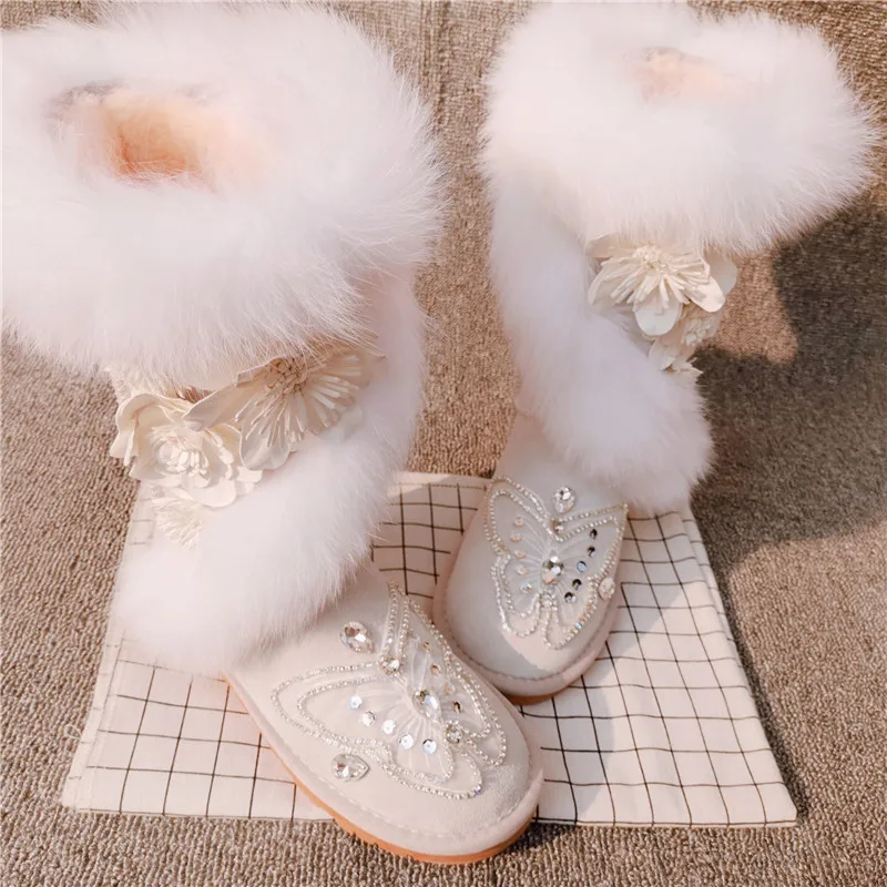 Genuine Leather 2023 Big Fox Fur Woman Snow Boots Warm Plush Tall Boots X-mas Luxury Handmade Floral Rhinestones Winter Shoes