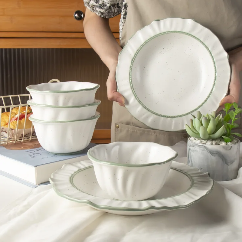 

Household Ceramic Tableware Salad Rice Soup Bowl Dinner Plate Dessert Plates Cute Green Dot Dishes Ins Fresh Housewarming Gift