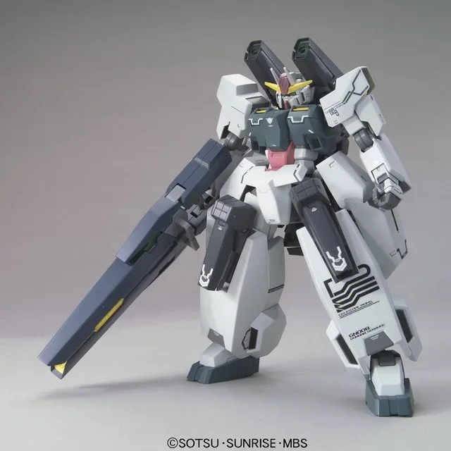 Gundam Bandai  MGTV 00 20 1/100 SERAVEE DESIGNERS COLOR Ver