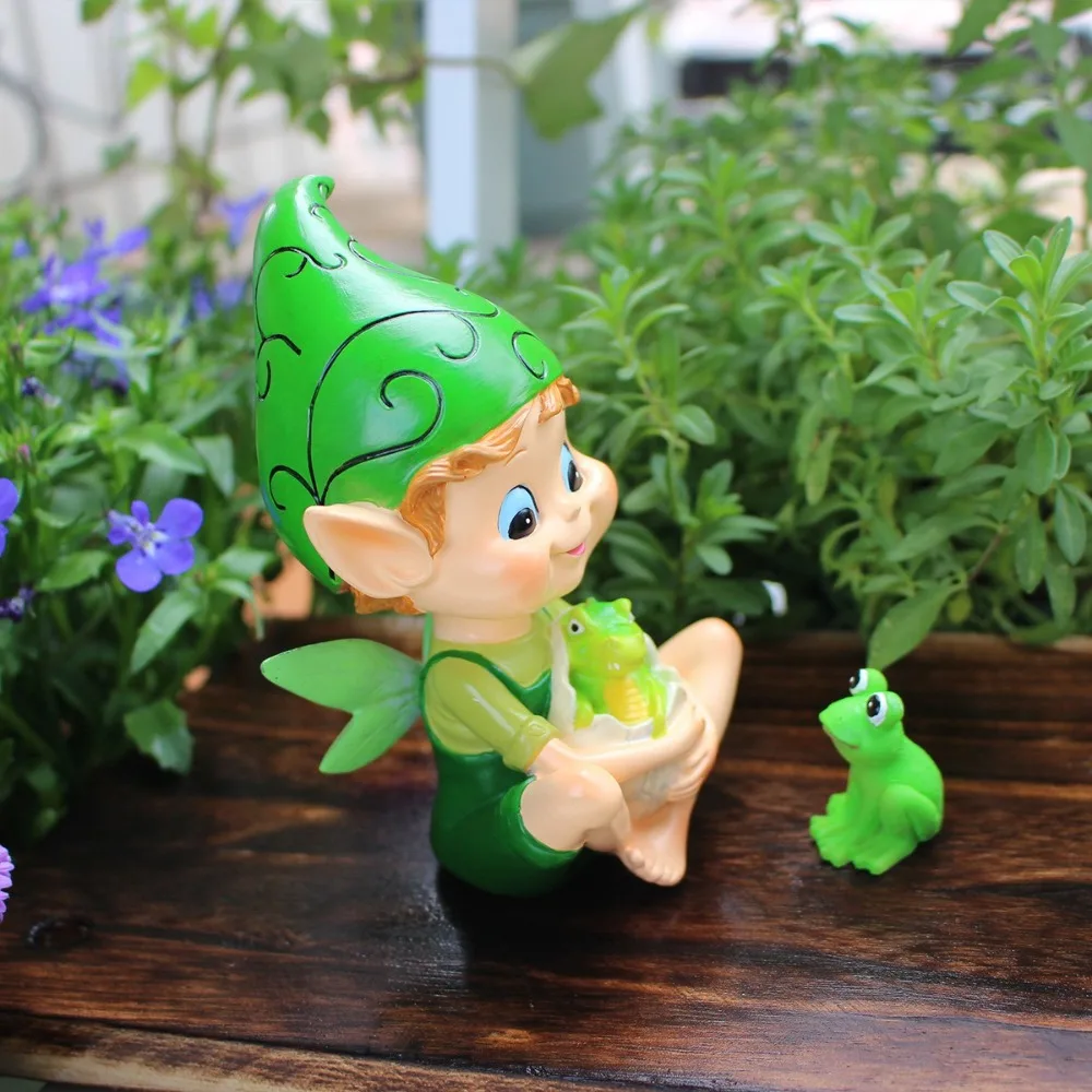 

Durable Cartoon Elf Frog Statue Resin Crafts Funny Garden Elf Decor Handmade Frog Figurine Home Decor
