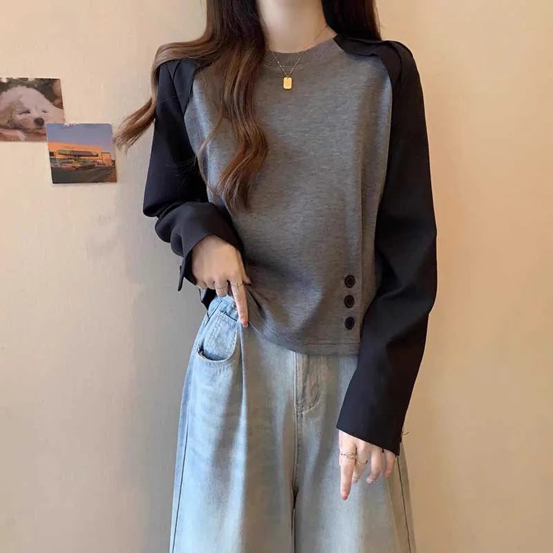 Fashion O-Neck Spliced Button Casual T-Shirt Female Clothing 2024 Spring New Loose Korean Pullovers Tops All-match Tee Shirt