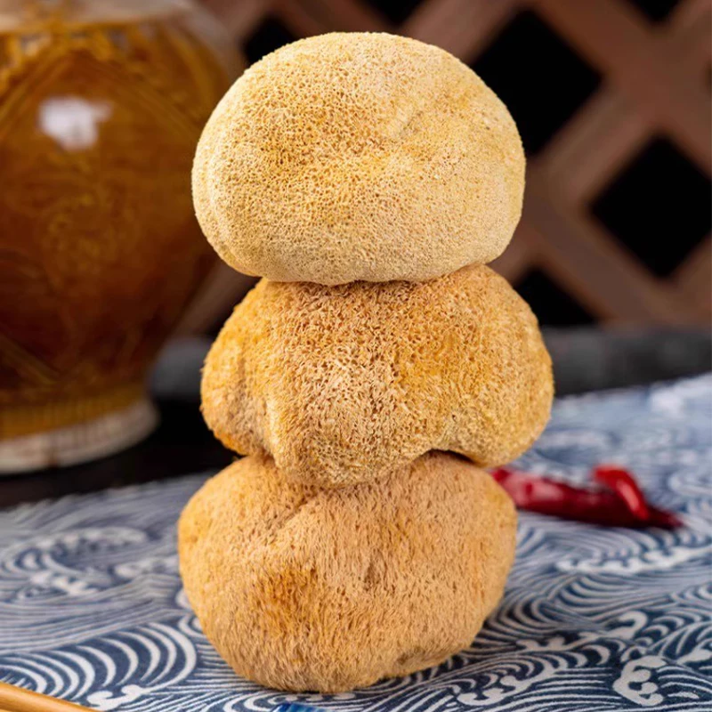 Natural Changbai Mountain Monkey Head Mushroom Special Grade Wild Hericium Dried Mushroom Resin Raw Material Photography Props