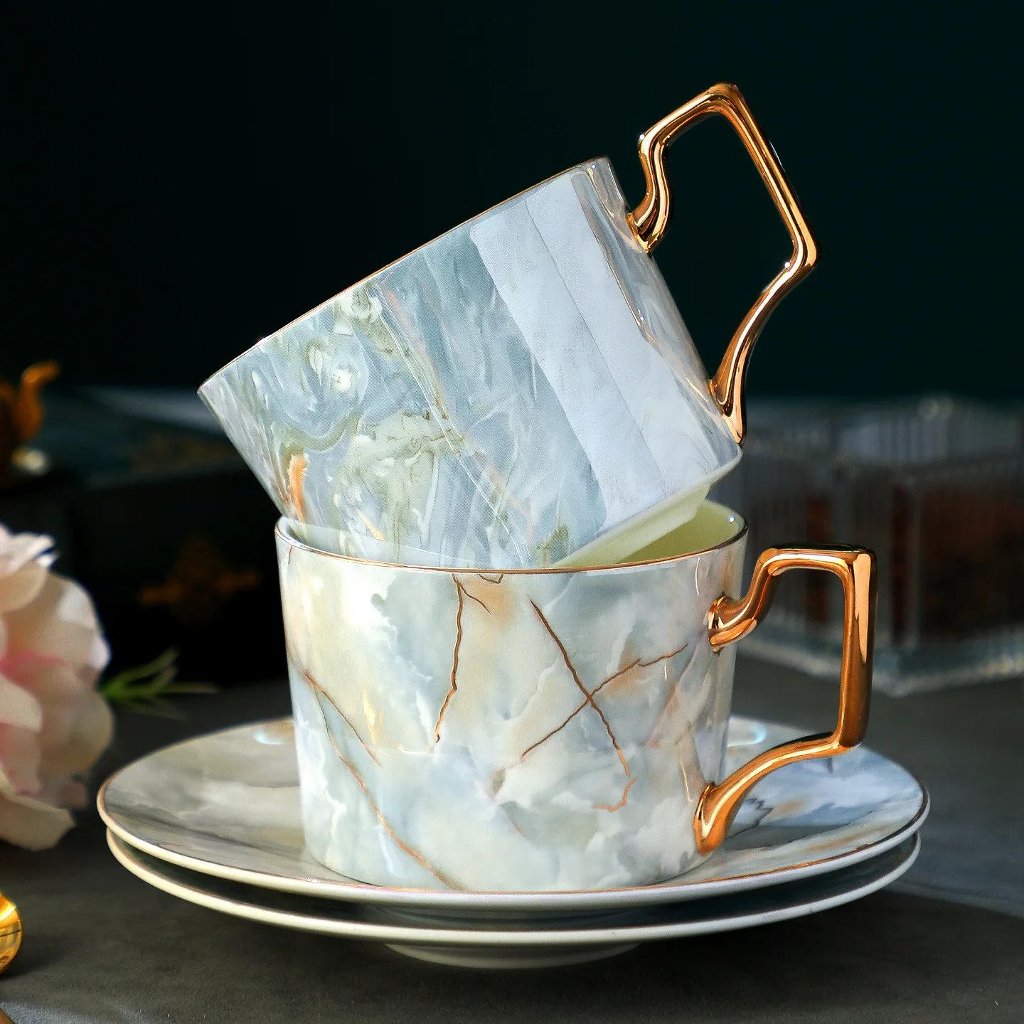BZ  Ladies ceramic coffee cup set, high-end exquisite and high-value afternoon tea cup gift.