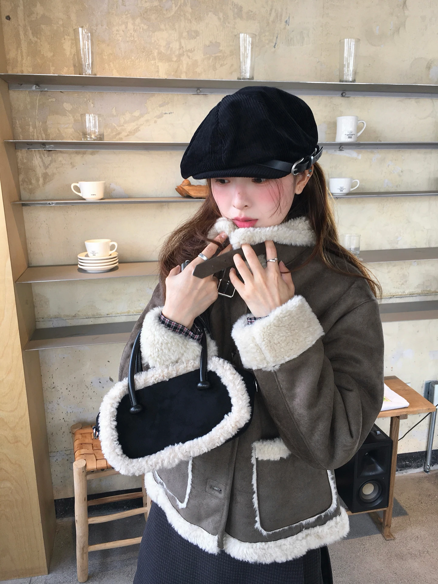 

WHYSTUDIO Retro Cool Stand Collar Suede Lamb Fur Women's Winter Warm Anti-Cold Patchwork ort Coat Polyester Fiber Long Sve