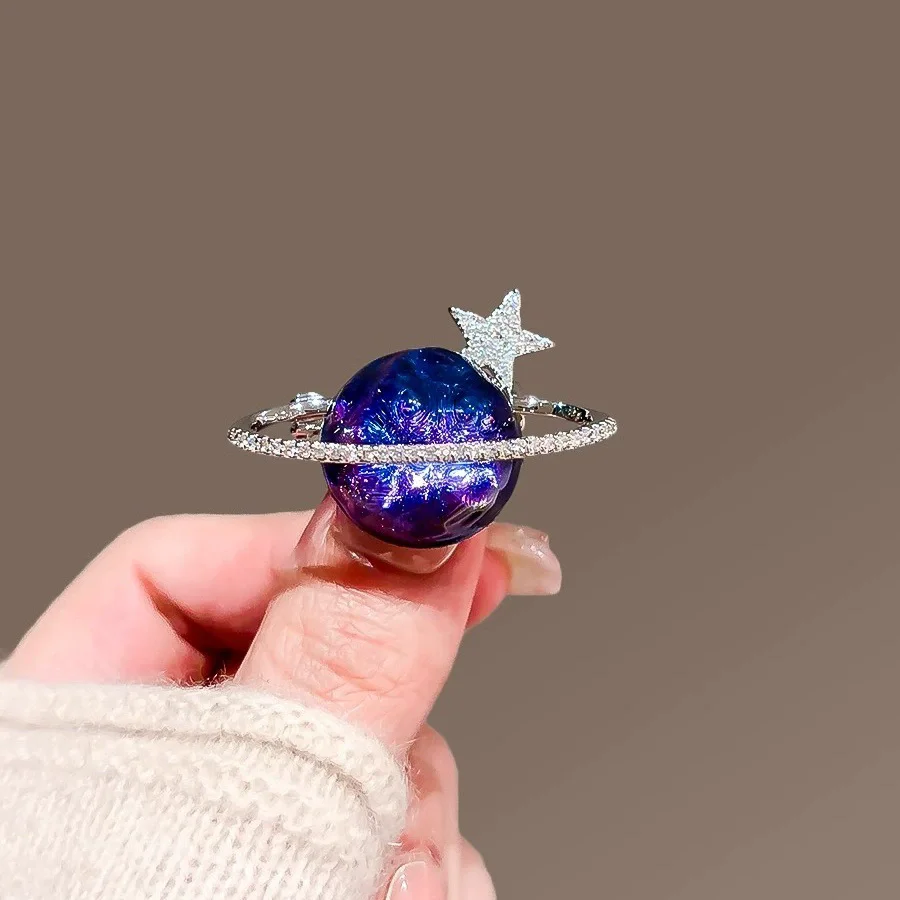 Charming Earth And Star Brooches For Women Men Lovely Rhinestone Blue Planet Office Party Brooch Pins Gifts