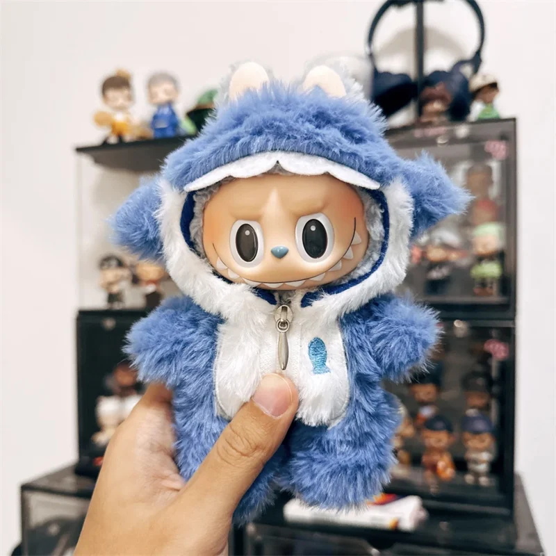 

Kawaii 17cm Labubu Clothes Cute Mini Plush Doll's Outfit Accessories Blue Shark Jumpsuit Snowman Suit For V1V2 Dolls Girl Gift