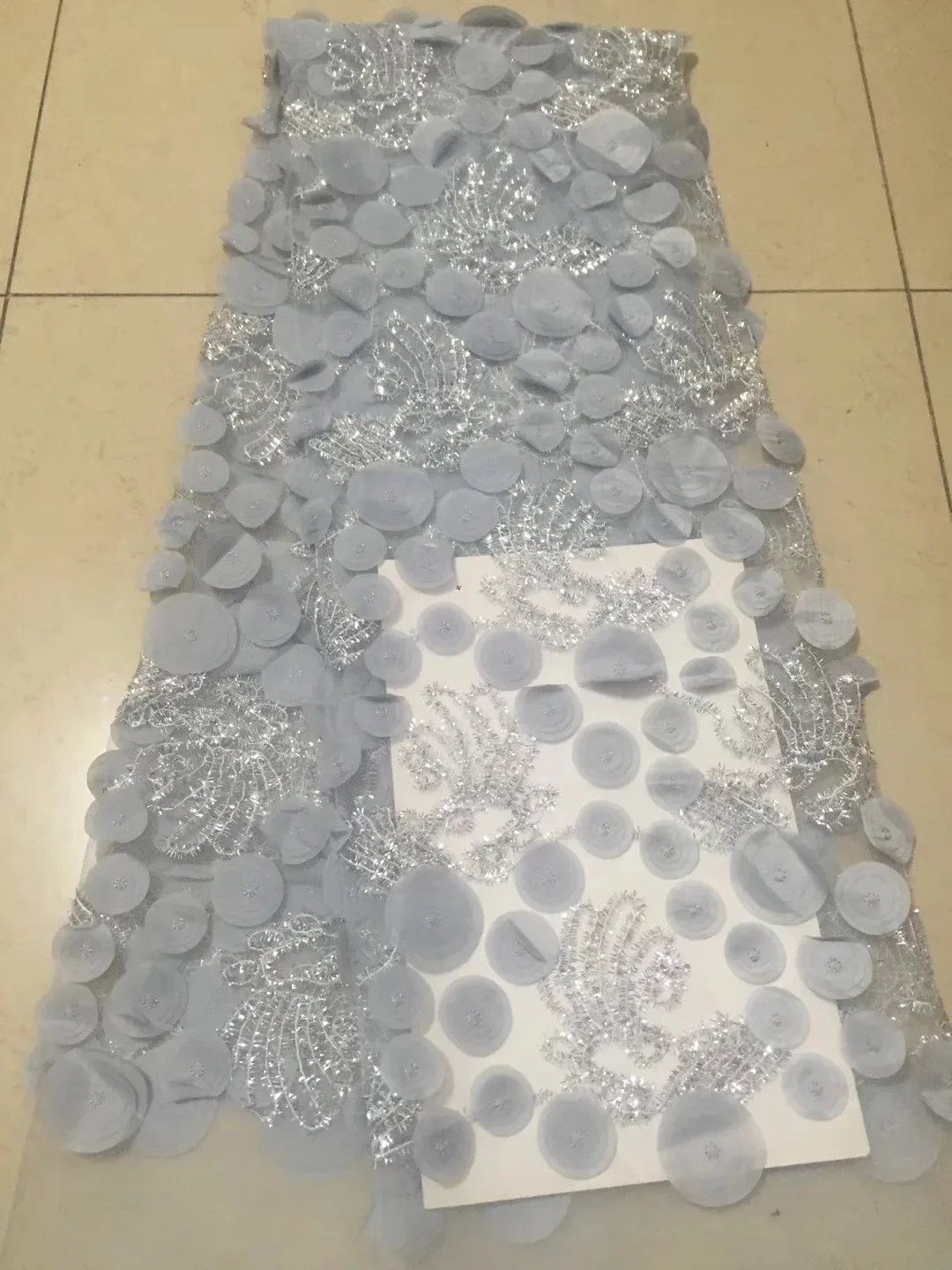 

Best Selling yellow African Lace Fabric With blue Nigerian French Fabric 2021 High Quality African France Tulle Lace Fabric