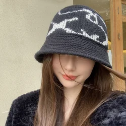 Women's Autumn Winter Blocking Knitted Basin Hat Warm Windproof Ear Protection Bucket Hat Simple Fisherman's Hat Tide Soft 56-58