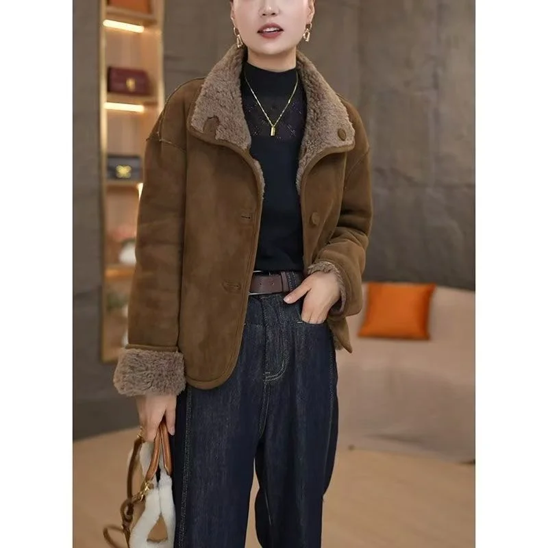 

2026 Autumn and Winter Popular Granular Versatile Coat Women's Short New Small Fur Integrated Thin and Good-looking Coat Women