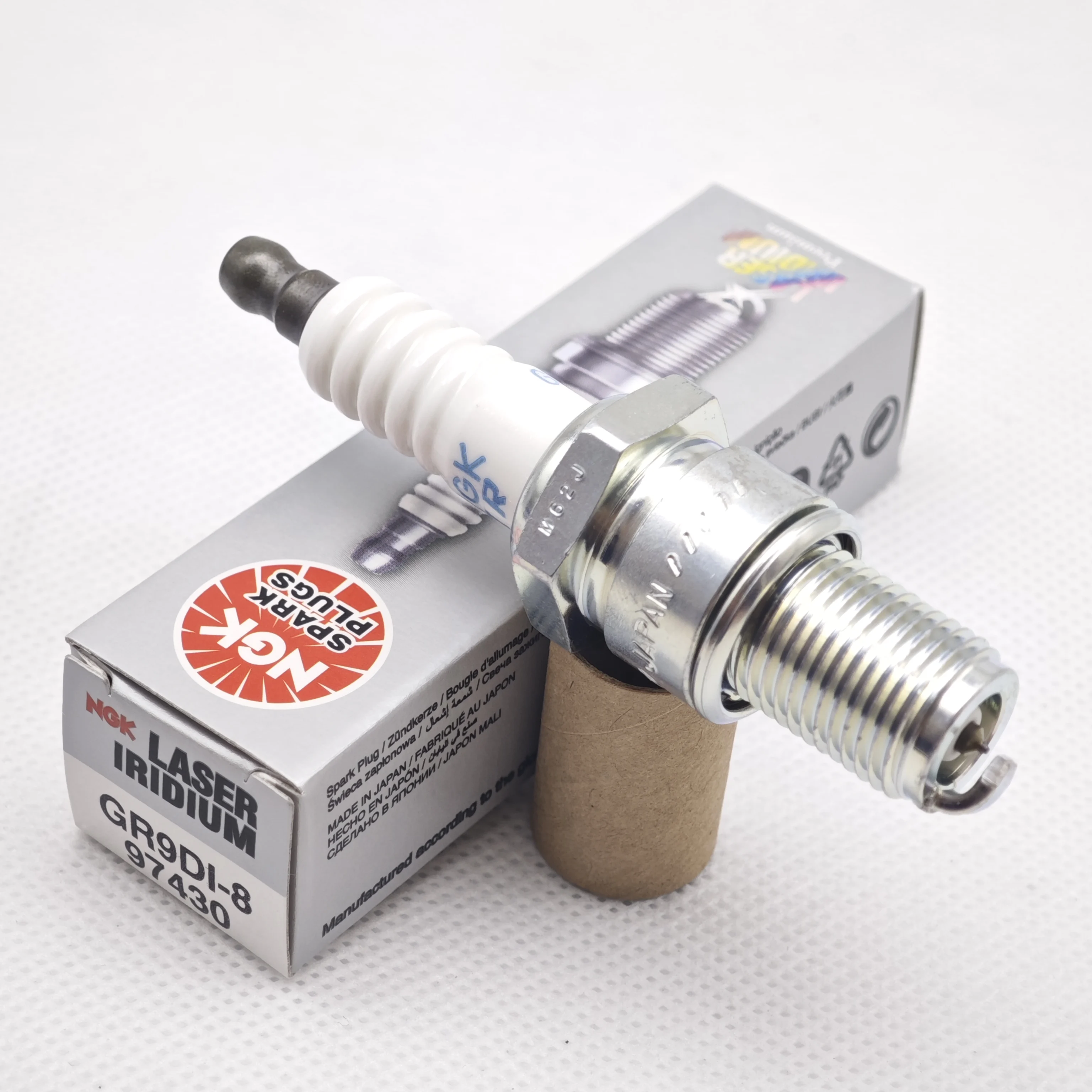 قطعة واحدة، شمعة إشعال أصلية م - مراجعة Ngk Spark Plug Laser Iridium وسعره