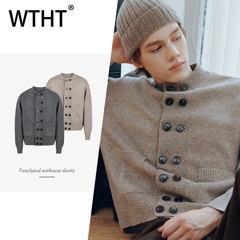

WTHT Fashion Men's Knit Loose Pockets Solid Color Sweater Trendy 2025 Autumn Double Breasted Round Collar Pullover Male 2A2390