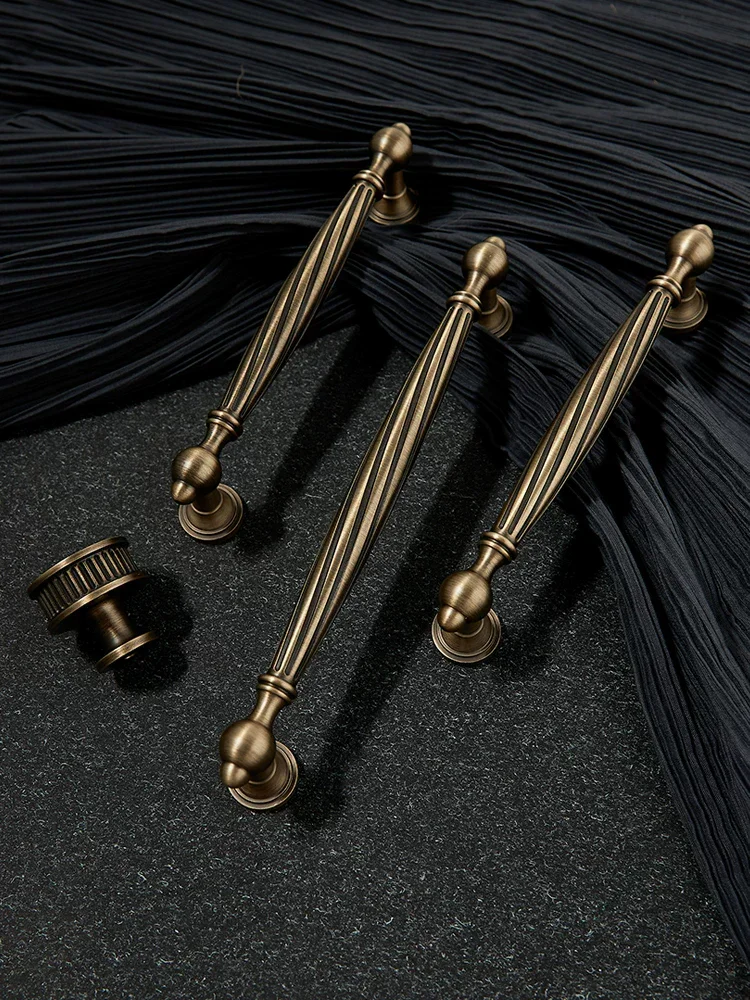 yesSolid Antique Brass Handles Spiral Ribbed Drawers Bedroom Wardrobes Kitchen Cabinet Doors Antique Single Hole Knobs
