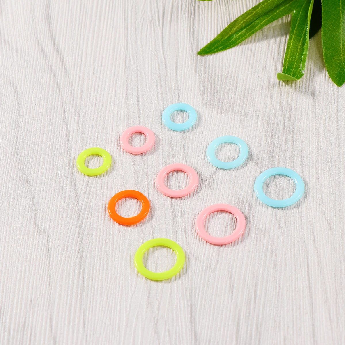 300 Piezas de Marcadores de Punto Coloridos, Anillos de Plástico Lisos para Crochet, Tamaños Surtidos, Contadores de Punto, Clips para Agujas, Suministros para Manualidades