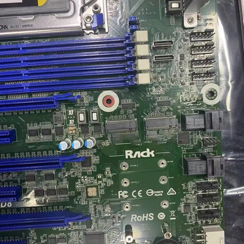 Imagem -03 - para a Estação de Trabalho do Servidor de Asrock Placa-mãe Lga4094 7002 7001 m. 1gb Portas de Rede Ipmi Sata3 Epycd8