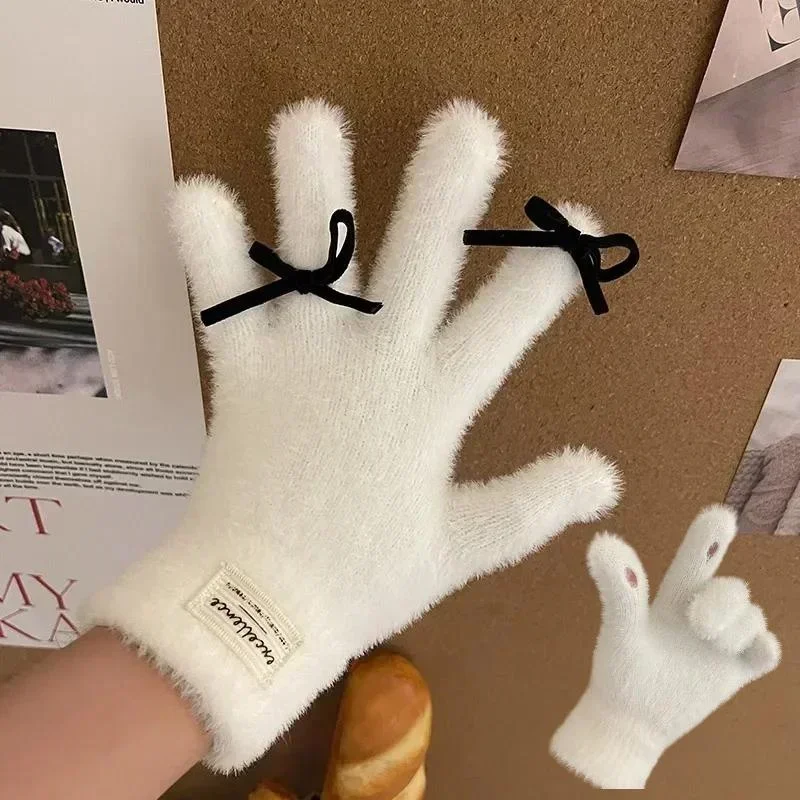 Concise Design New Winter Thick Plush Knitted Woolen Gloves For Women Korean Style Warm Touch Screen Gloves Cycling Accessory