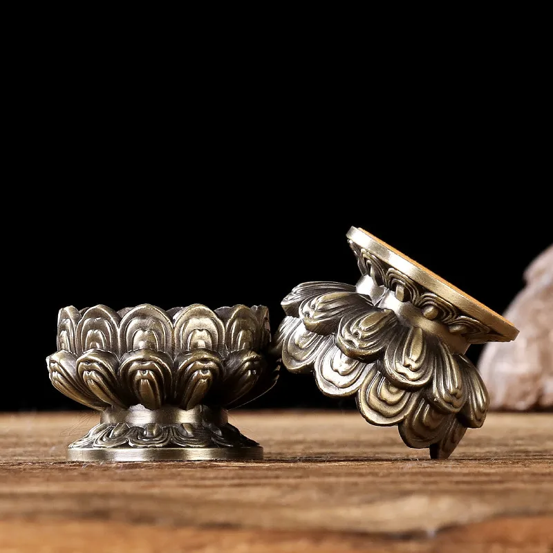 

2pcs/Set 5.3*3.4cm Alloy Metal Lotus Base Green Copper Color Carving Plating Butter Lamp Base Putting Decorate Ornaments