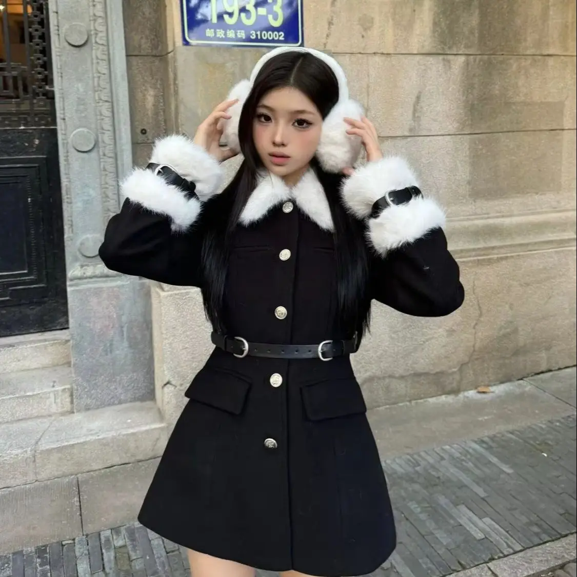 

Spliced Fur Collar Coat Dress Women'S 2024 Winter New High-Quality Temperament Long Slim Waist Niche Design Long-Sleeved Top