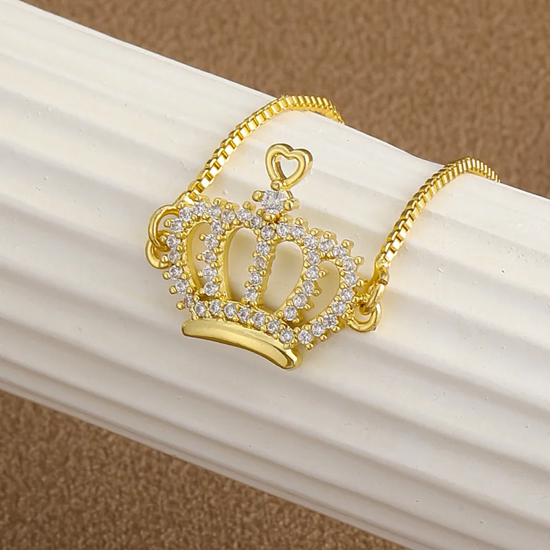 Trendige Zirkon-Krone, 18 Karat vergoldete Armbänder, feines Pavé-CZ-Goldkettenarmband, verstellbar, für Damen, klassischer Charm-Schmuck