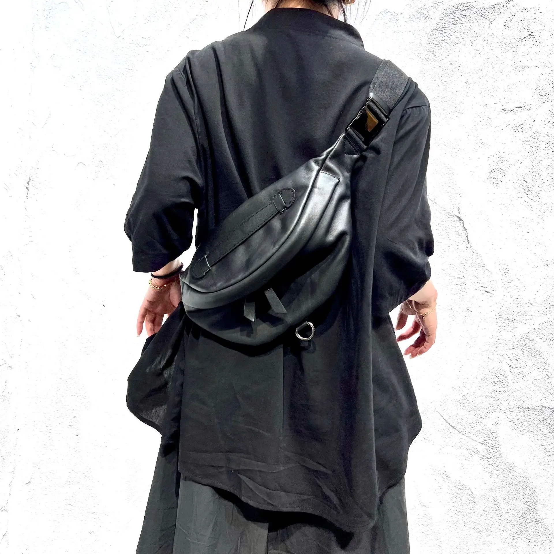 

Leather Women's Bag Handcrafted Top Layer Cowhide Chest Saddle Bag, Shoulder Bag, Crossbody Large Capacity Women And Men Bags