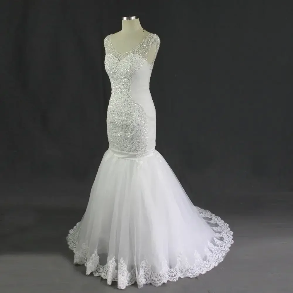 맞춤형 반짝이는 캡 슬리브 비즈 장식 웨딩 드레스 플러스 사이즈 실제 사진 신부 드레스