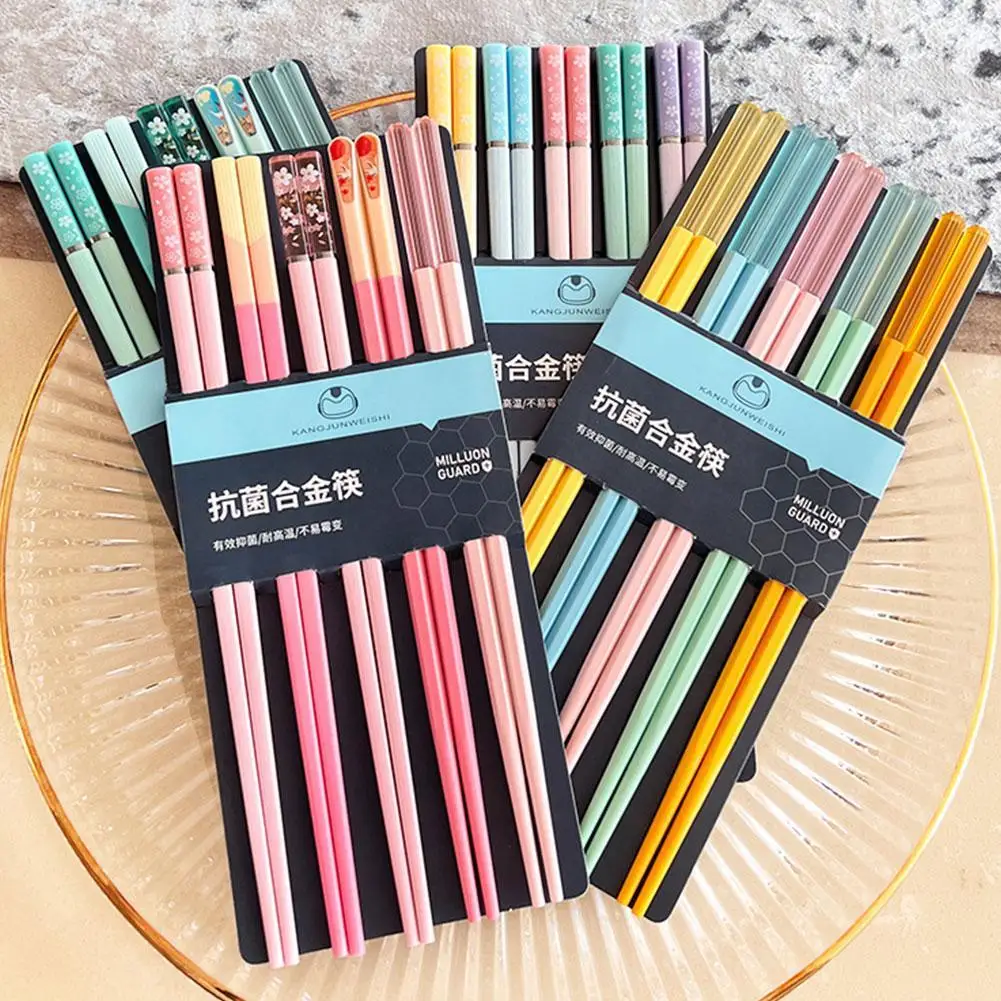 5 Pairs Japanese Style Morandi Colors Chopsticks Set Non-Slip Chopsticks Dishwasher Safe for Home Restaurant Sushi Chopsticks view 4