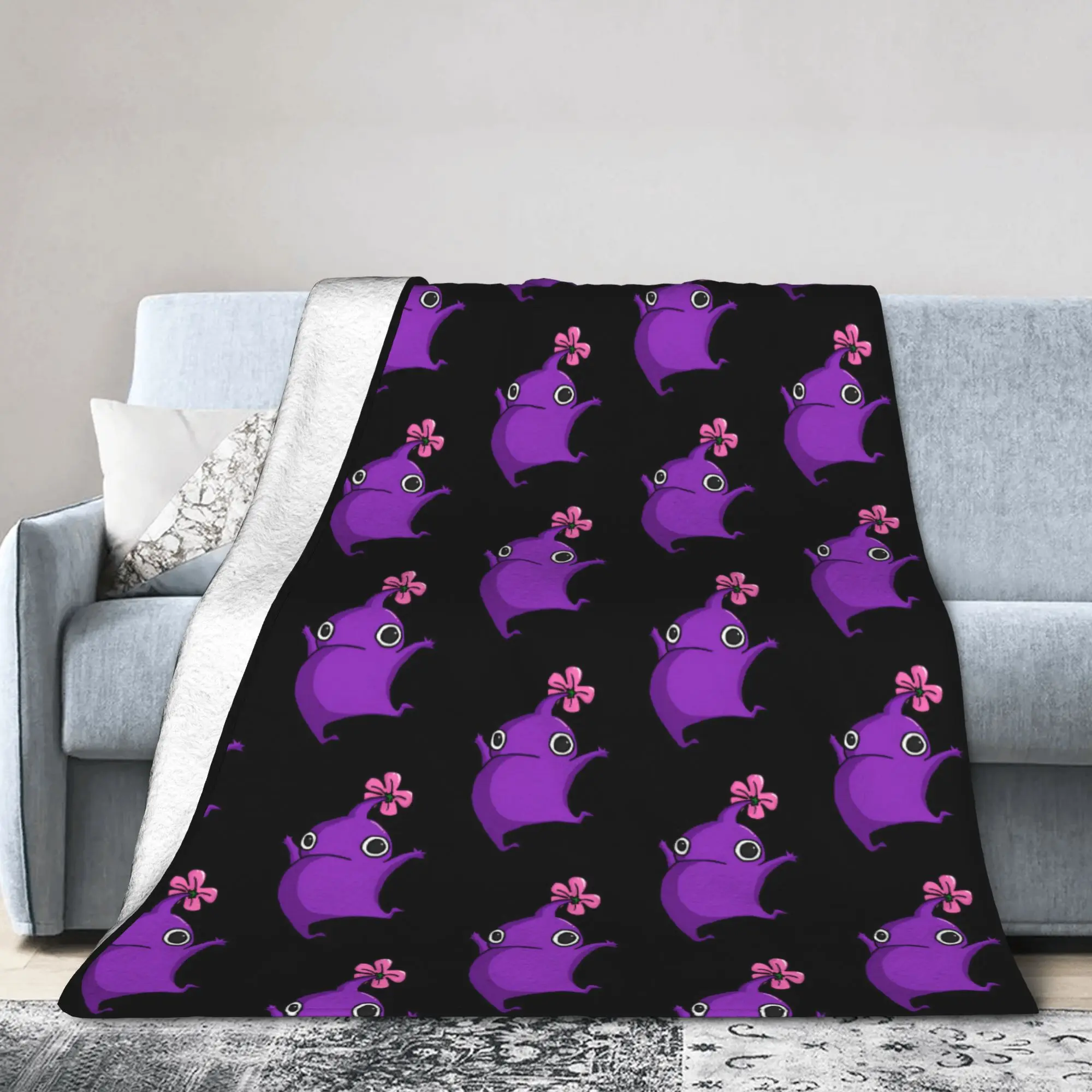 Purple Jumping Pikmin Plush Blankets Video Game Cartoon Kids Customized Throw Blankets for Home Hotel Sofa  125*100cm Rug Piece