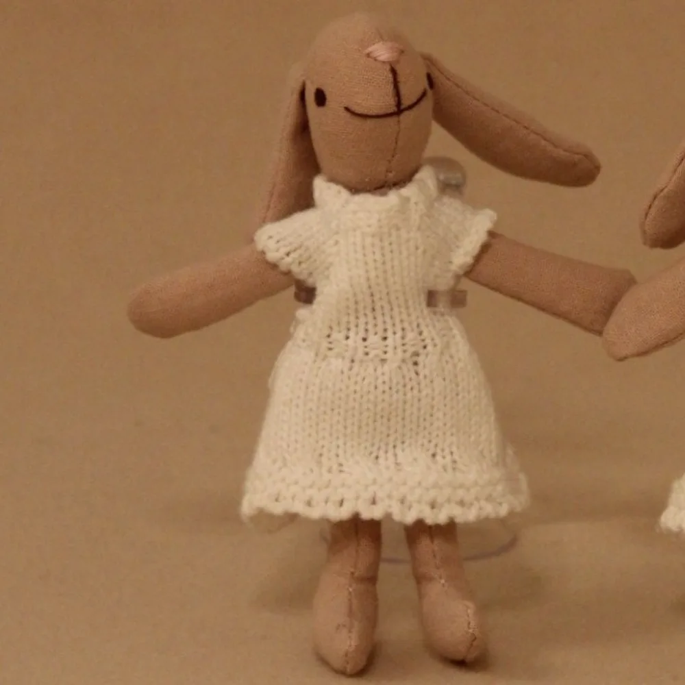 Giocattolo per bambini Coniglio Waldorf Bambola Abito lavorato a maglia Cartone animato nativo Peluche Ripiene Bambola morbida fatta a mano Giocattolo Regalo per bambini