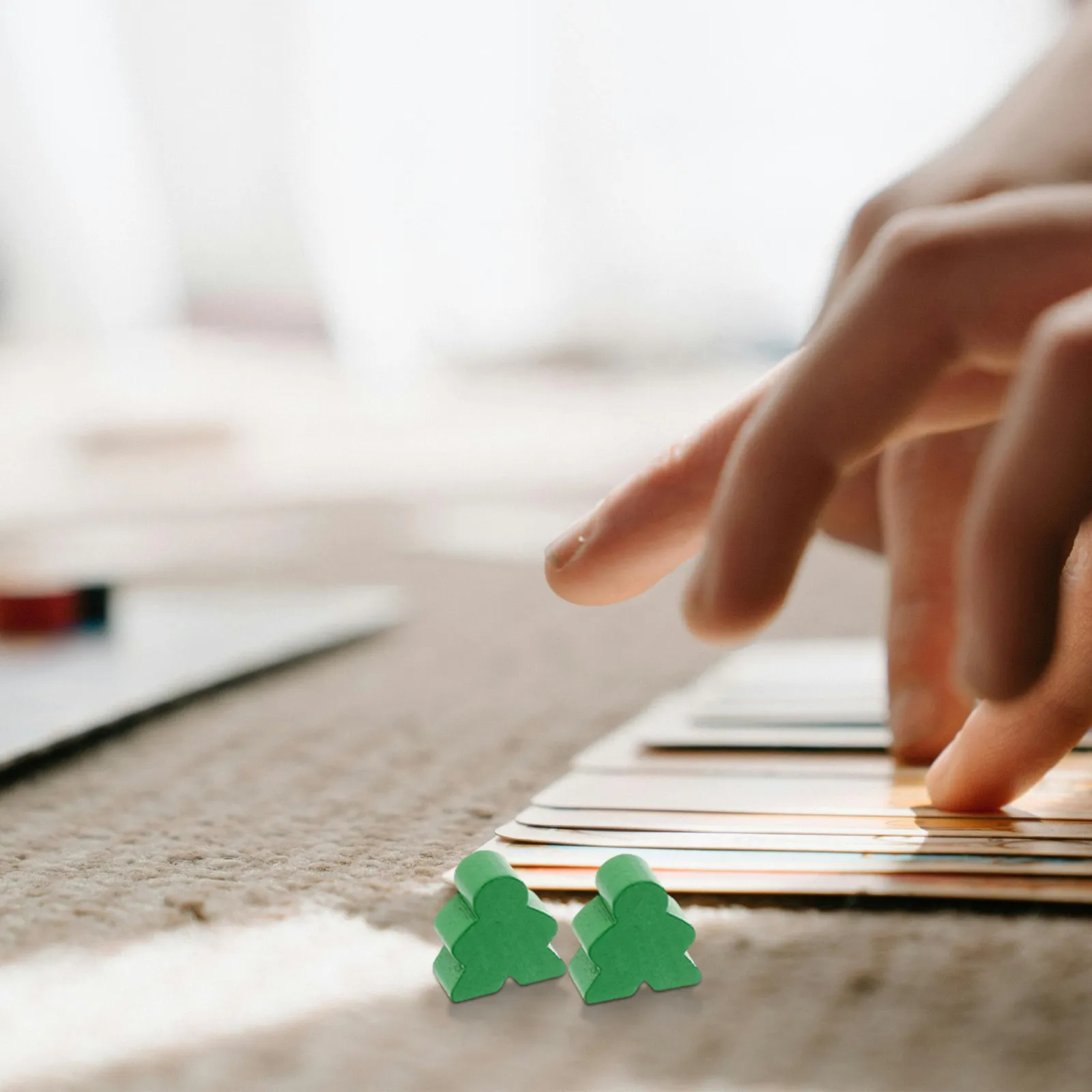 

50Pcs Wood Game Pieces Desktop Chess Pawns Natural Material Replacement Parts for Flying Chess Tabletop Family Fun Strategy Game