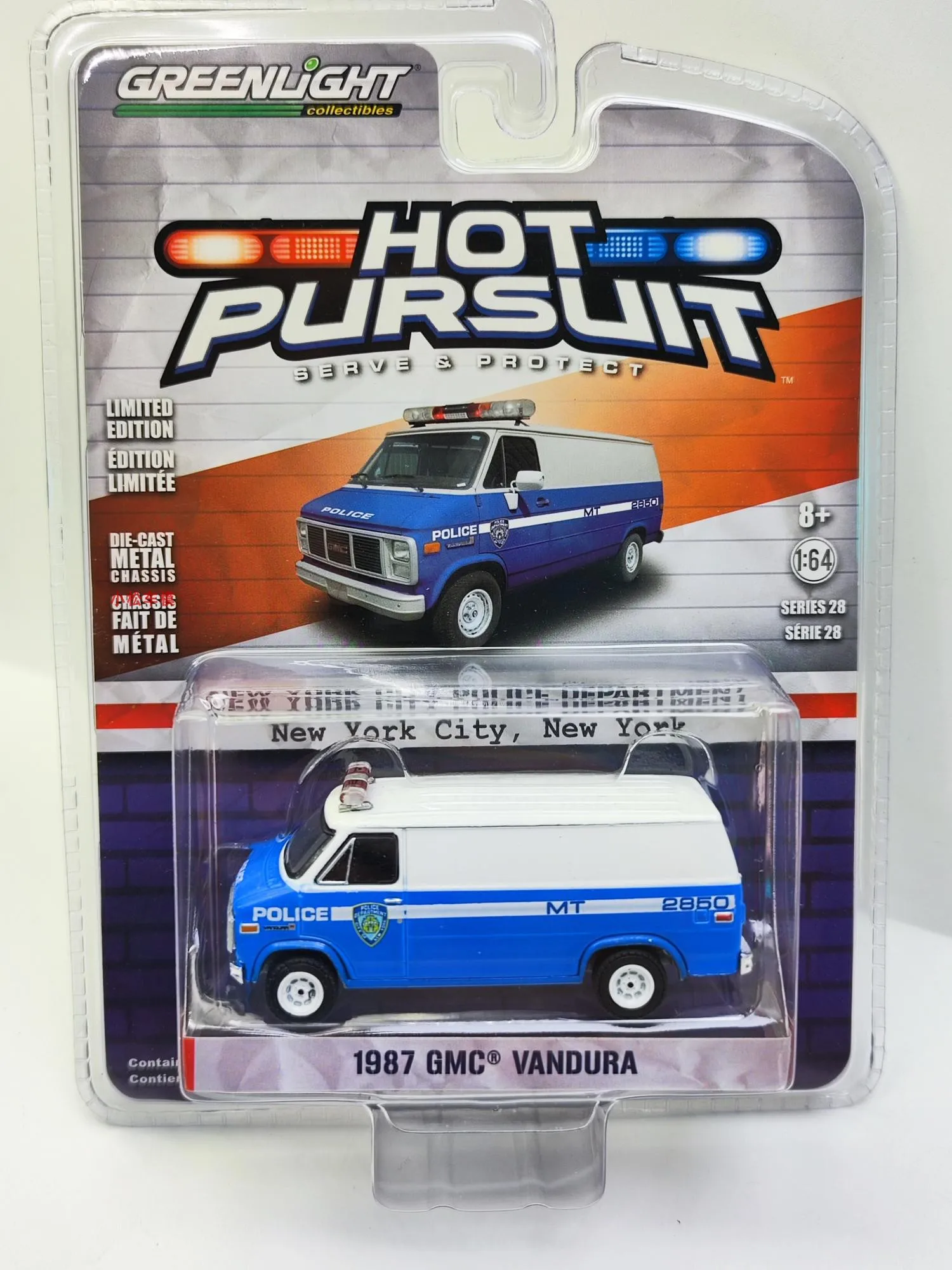 

Greenlight 1:64 1987 GMC Vandura NYPD NYPD 42850-c Toy Car Model Childrens Gift.