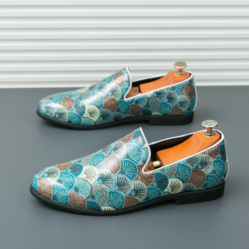 2025 Spring New Men Casual Shoes Mixed Color Flat Light Sneaker Leather Anti Slip Footwear Comfortable Soft Sole Outdoor Leisure