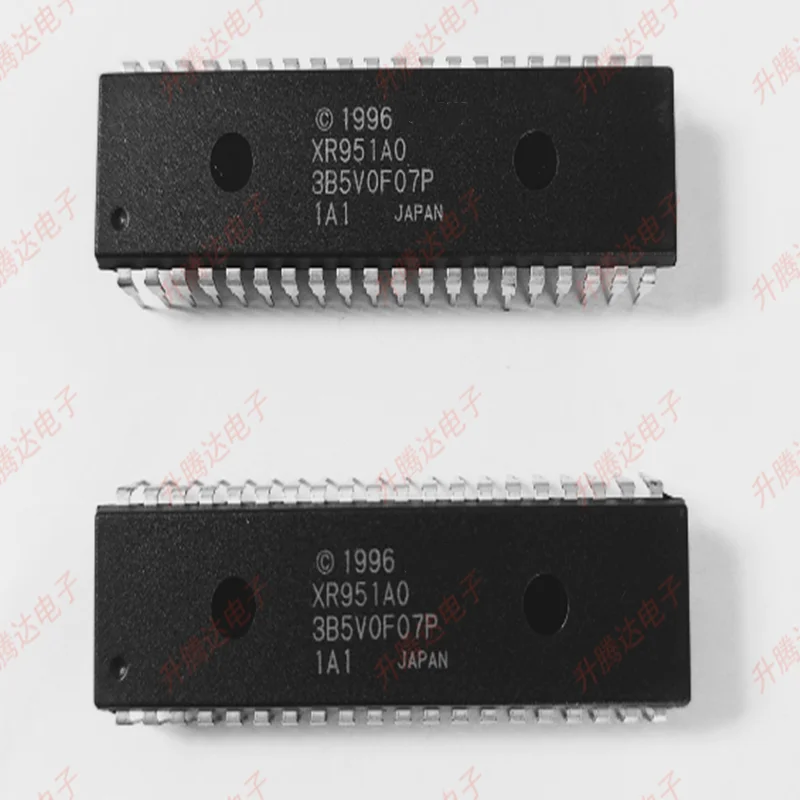 

8PCS/LOT 100% Quality XR951AO DIP-40 In Stock New Original