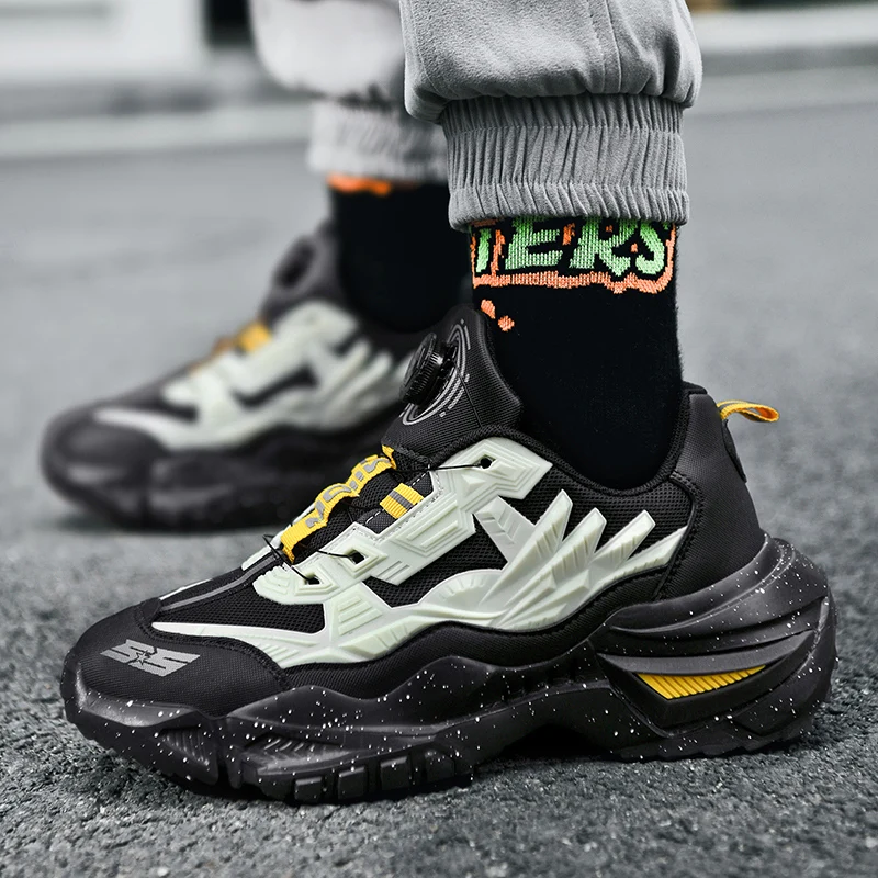 

Новая осенне-зимняя дышащая спортивная повседневная обувь 2025 года для мужчин, увеличивающая рост, трендовая обувь для бега для папы