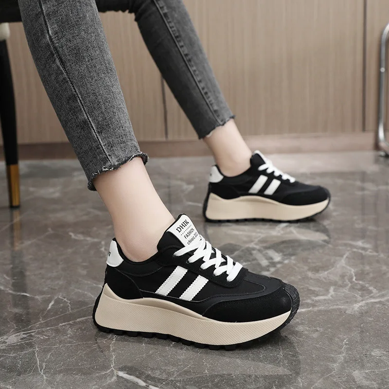 New 2024 spring and summer thick soles increase women\'s shoes leisure shoes stitching leather sneakers student tide