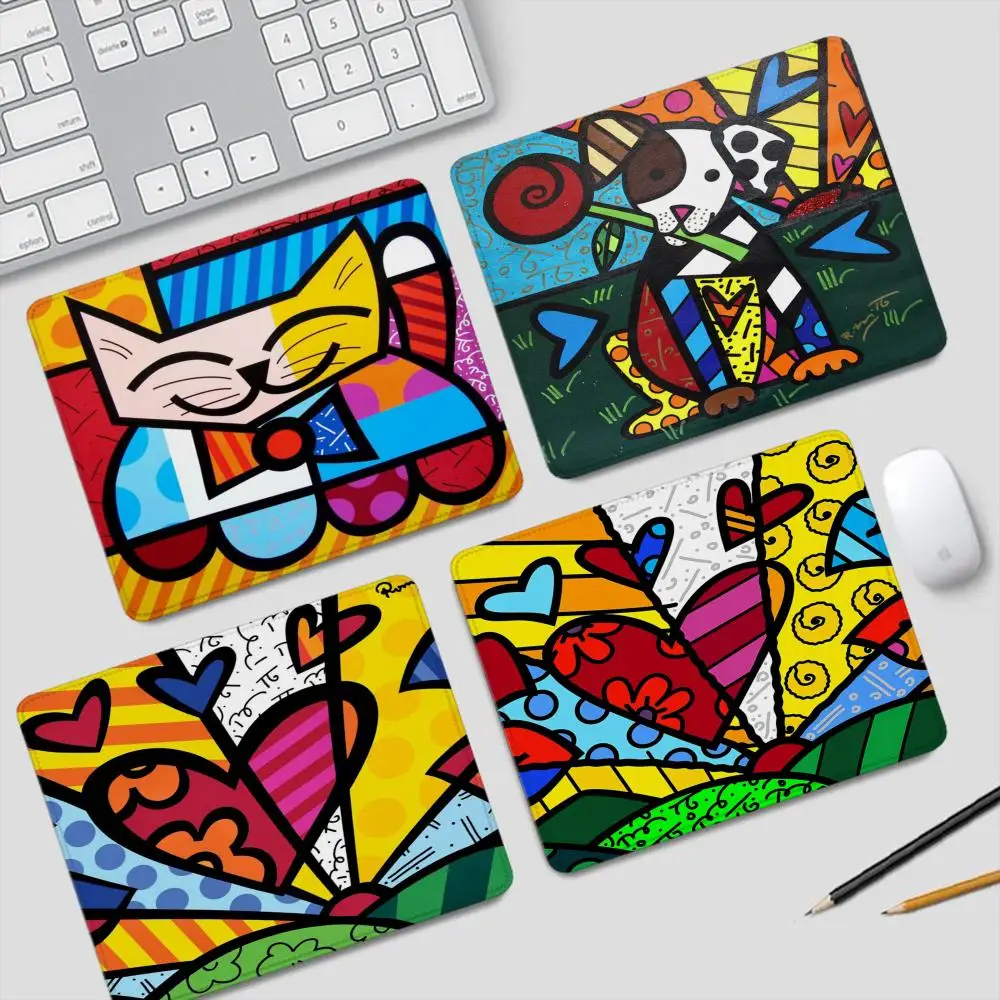 

Коврик для мыши Britto, офисные аксессуары, игровой маленький коврик для мыши, настольный коврик, офисный коврик, коврики для геймеров, аниме-гаджеты, компьютерная мышь
