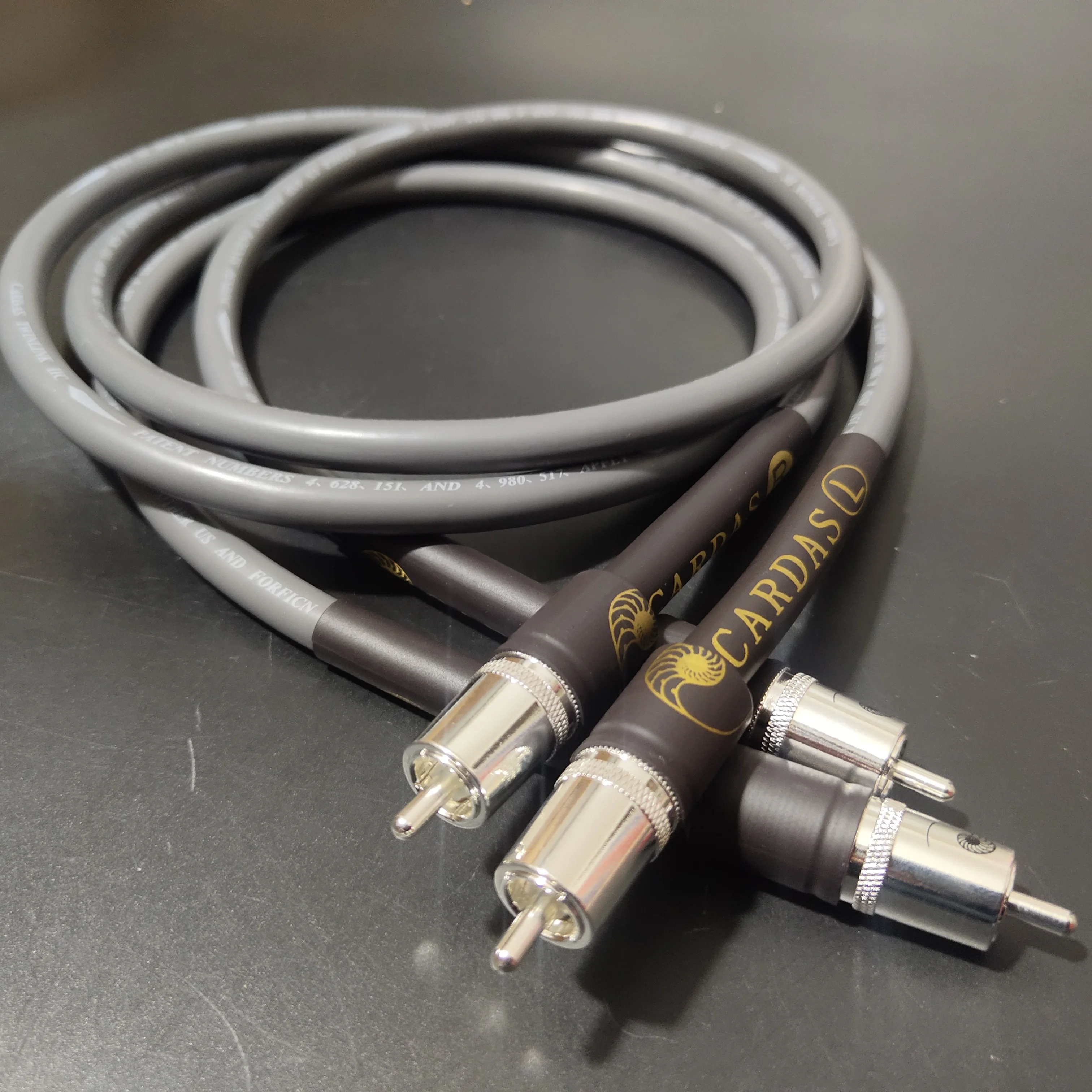 Провод сигнальный из бескислородной меди OFC, с разъемом RCA на RCA