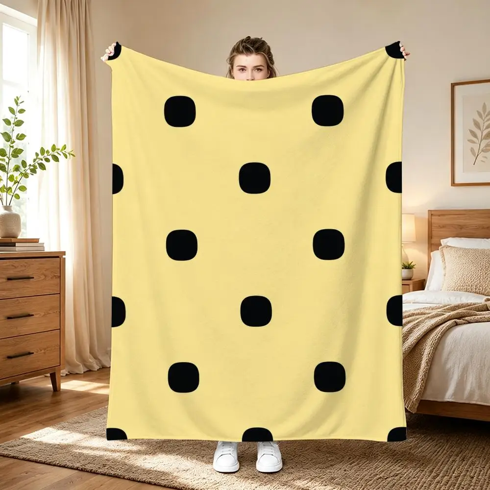 Retro Polka Dot Classic 80s Throw Lightweight 240g Flannel Blanket Soft Skin-friendly for Summer Cooling