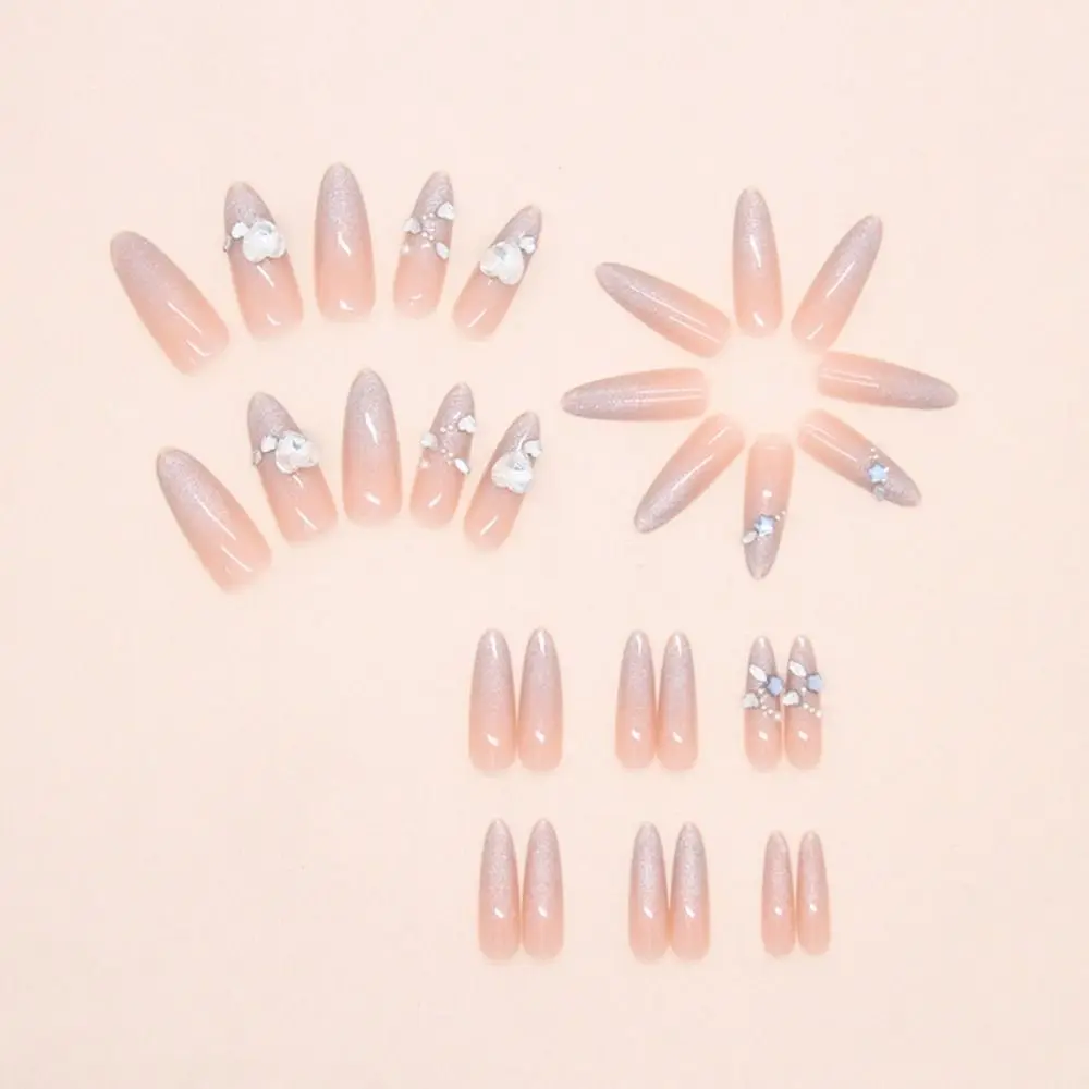 24 Stück Maniküre Lange Mandel Falsche Nägel Vergoldete Blume Perle Französisch Press on Nails Abnehmbare Stern Schleife Fake Nials DIY