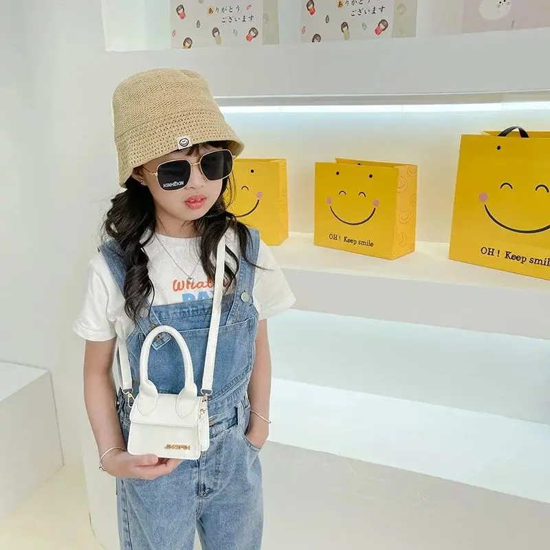 Super beliebte kleine Tasche für Damen – Frühjahr/Sommer 2026 – Neue trendige koreanische Umhängetasche für Kinder und Erwachsene – Schultertasche – Detail 4